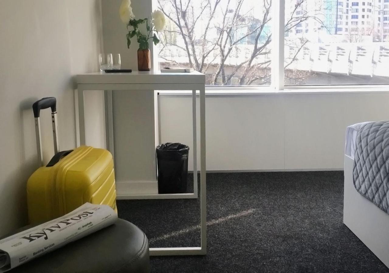 Kyivpasservis Hotel Dış mekan fotoğraf
